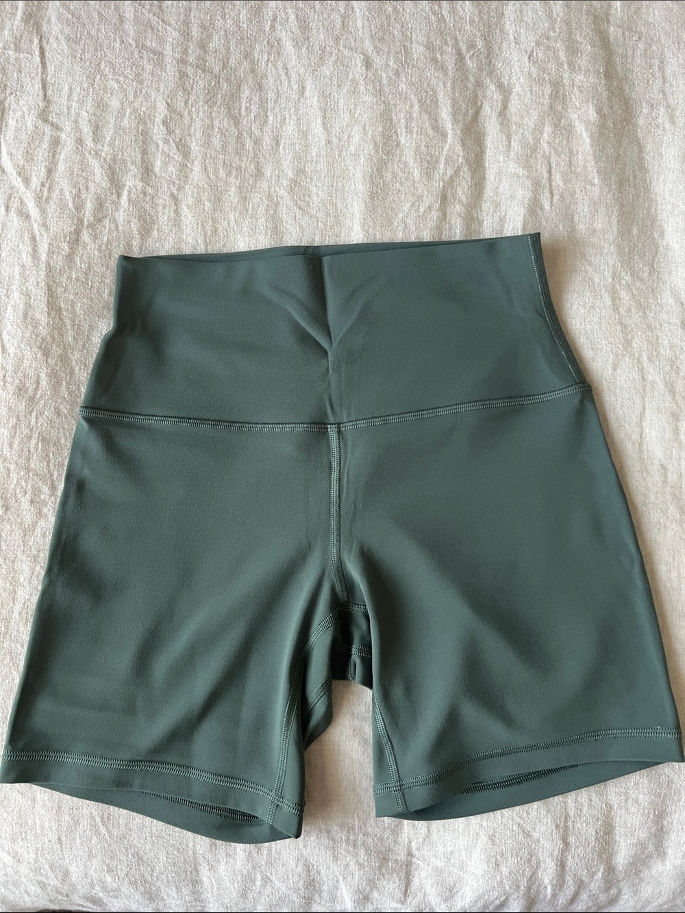 Lulu align shorts